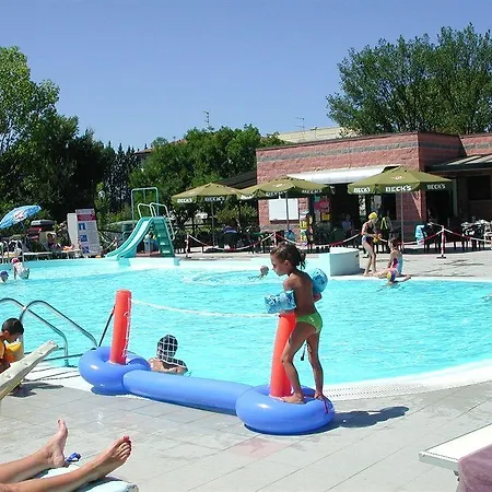 Village Torre Pendente Campsite