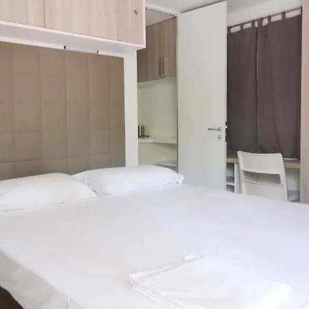Village Torre Pendente 3*